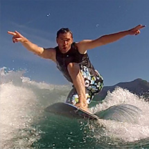 Wakesurf sur le lac d'Annecy